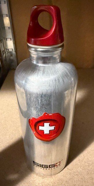 Sigg Borracce & Thermos: Original SIGG Trinkflasche – Usato da Egg b. Zürich venduto da lipe96