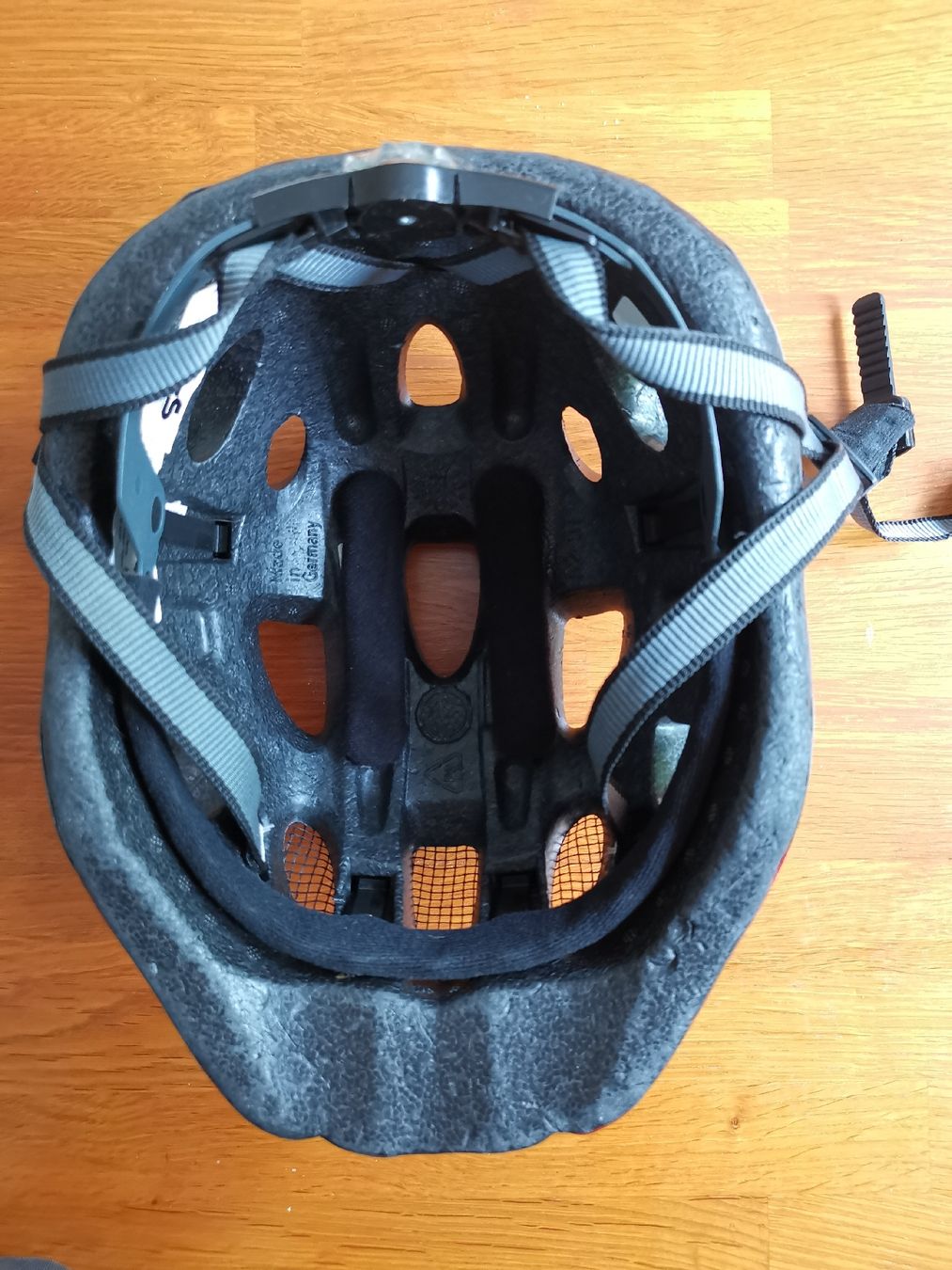 Alpina Helme: Velohelm – Gebraucht aus Killwangen von hua_c2df 5