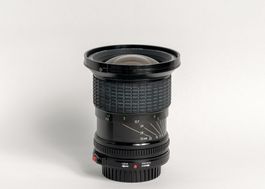 Sigma 21-35mm f/3.5-4.2 (Canon FD Mount)