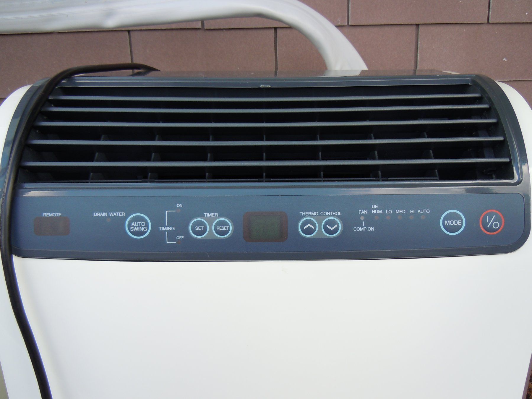 Novamatic Condizionatori: Klimaanlage Long Split CL890 mit 4m Schlauch "Defekt?? " – Difettoso da Luzern venduto da Baumli1 7