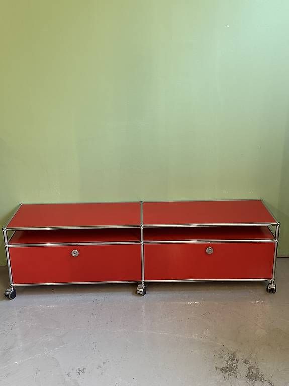 Meubles TV: USM Haller Lowboard – D'occasion à Glattbrugg par q-aderdesign
