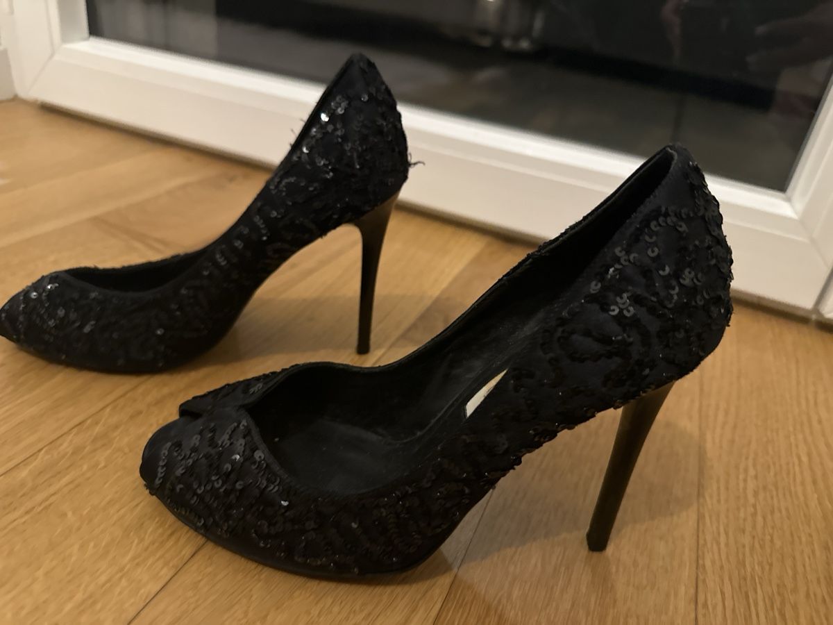 Dune London Scarpe da donna: Elegant Black Sequin Dune Heels, Size 5 – Usato da Bouveret venduto da dou_g8q7 1