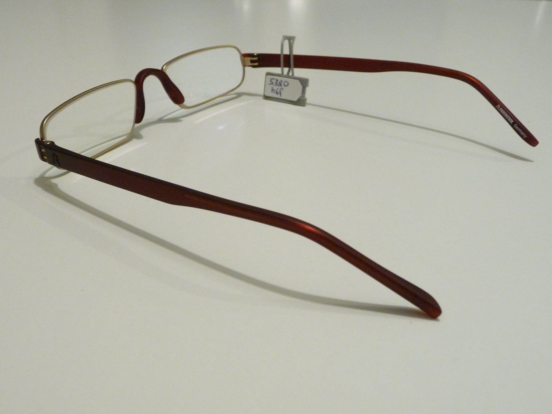 Rodenstock Occhiali & Lenti: Rodenstock edle Version einer Lesebrille +2,0 dpt 51[]17 145 – Nuovo (secondo la descrizione) da Winterthur venduto da ricofly 1
