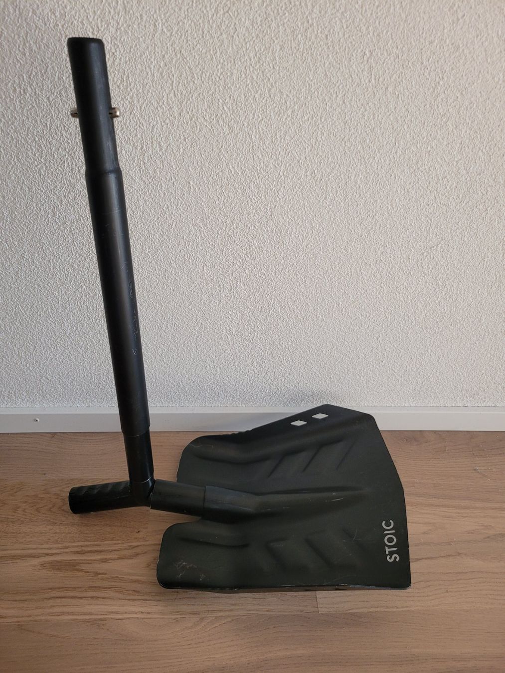 Skis: Lawinenschaufel – Gebraucht aus Luzern von LaraCam 2