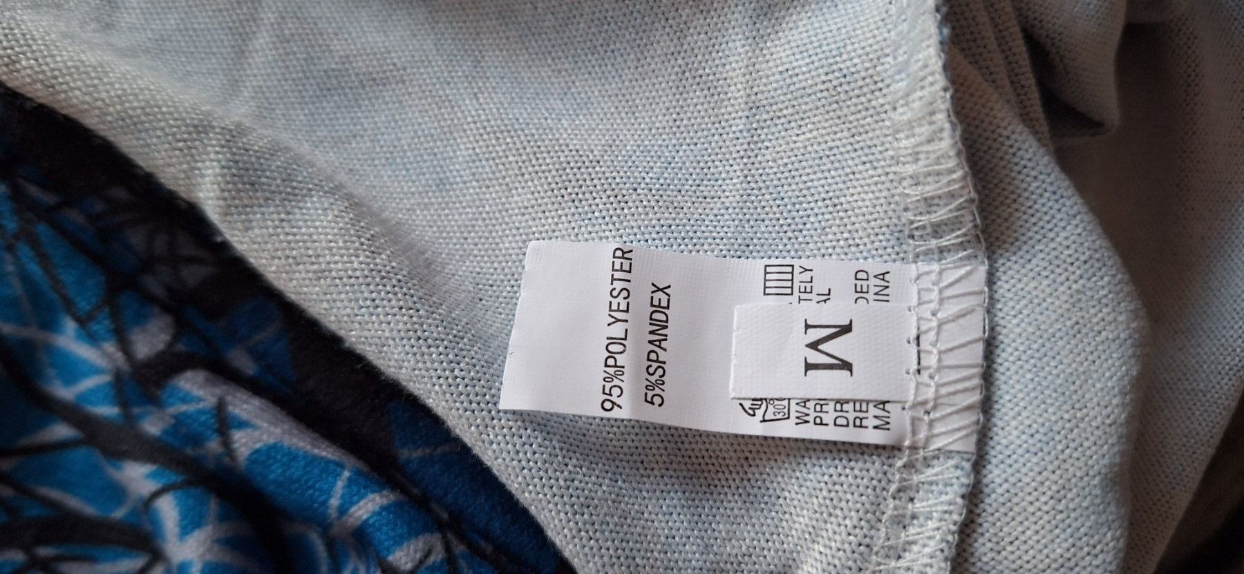 Vestiti: Jolie robe – Nuovo e nell'imballaggio originale da Lussery-Villars venduto da pousinete02 4