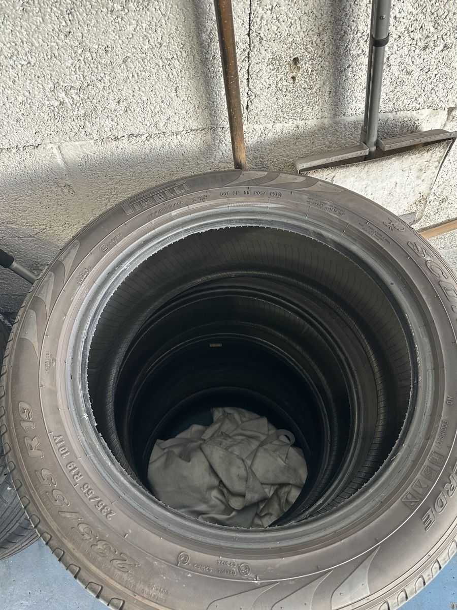 Pneumatici & Ruote complete: Porsche Macan Pirelli Reifen – Usato da Ebikon venduto da end_vs7w 1