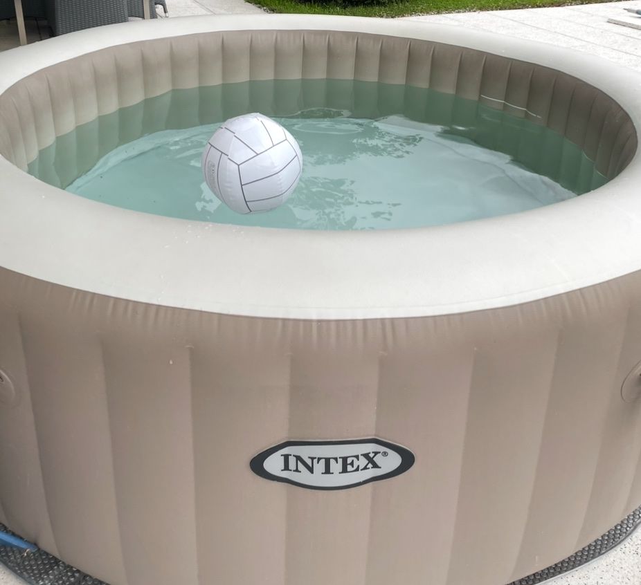 Whirlpool: Whirlpool Intex Pure Spa beige – Usato da Freidorf TG venduto da ibipatria