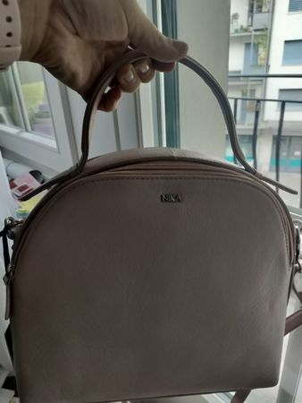 Handtasche Nika aus Leder, neu-70% Rabatt!