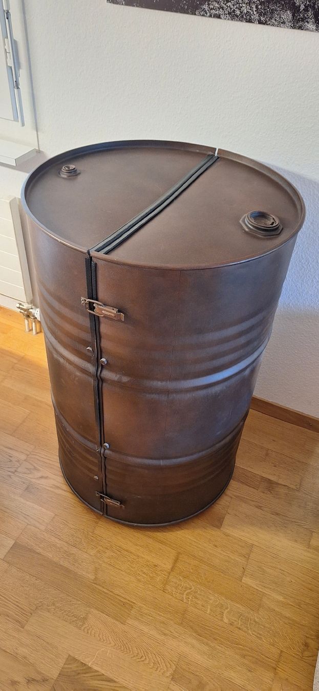 Zubehör: Bar aus Metallfass – Gebraucht aus Rüti ZH von JeTre 3