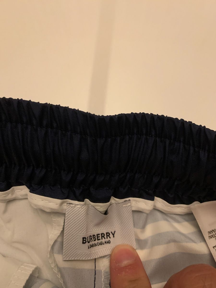 Burberry Pantaloni: Burberry Badehose Original  – Nuovo (secondo la descrizione) da Pratteln venduto da ser_lnf5 2