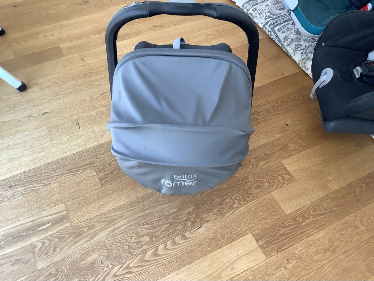 Britax Römer Seggiolini per auto: Kinderautositz Britax Römer – Nuovo (secondo la descrizione) da Busswil BE venduto da kun_ydq8 2