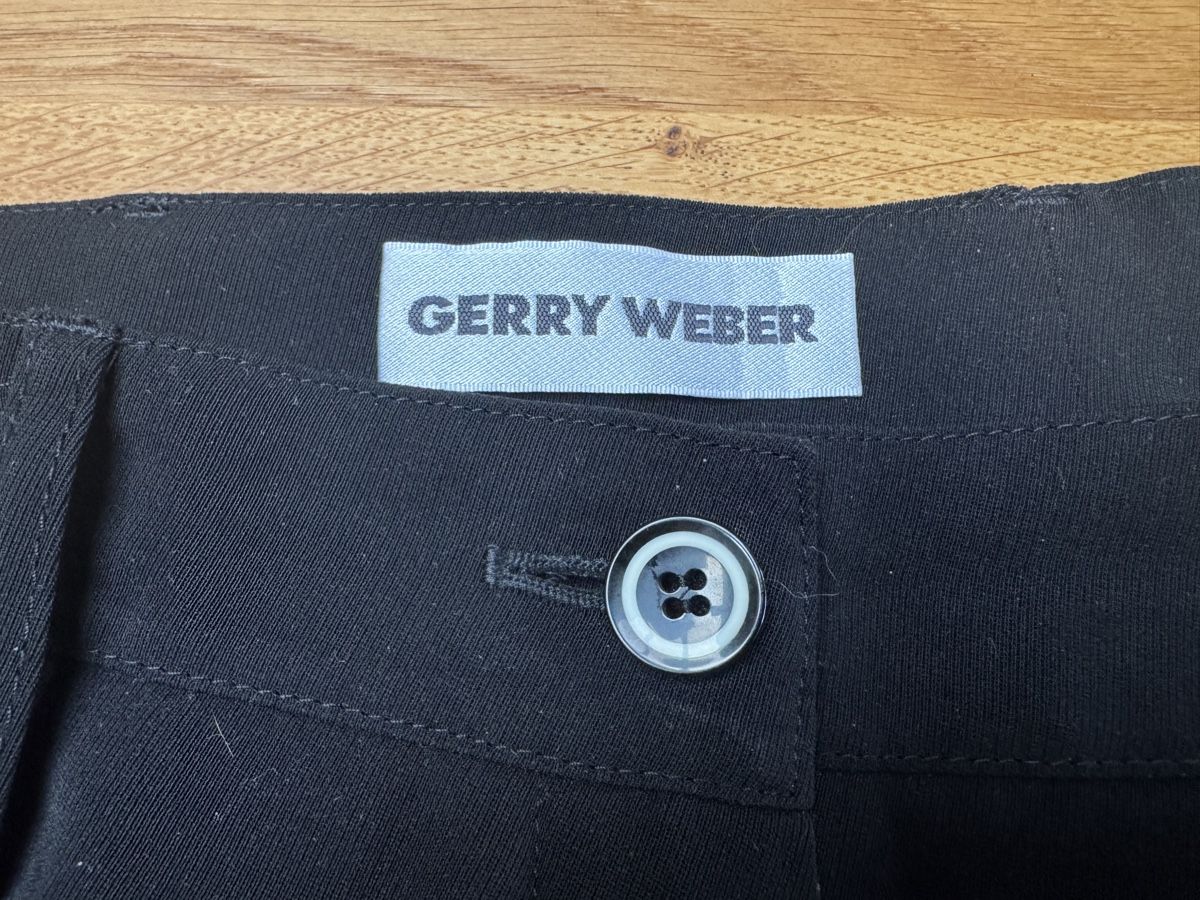 Gerry Weber Hosen: Gerry Weber Hose, Grösse 40 - schwarz – Gebraucht aus Gurmels von topsommer 1
