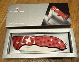 Victorinox Hunter Pro Alox rot neu in Originalverpackung