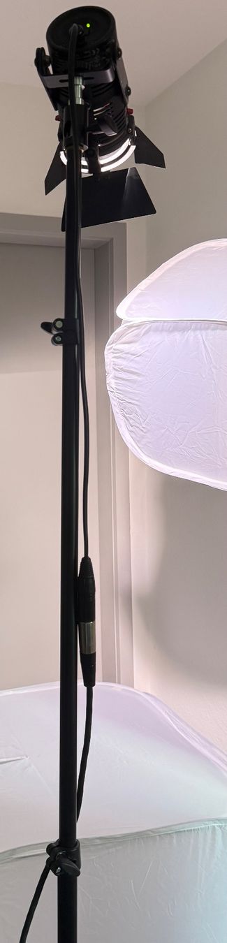 Manfrotto Altro in Decorazioni & Accessori: Manfrotto Stativ 051NB - PC08 + Adapter – Usato da Solothurn venduto da omtara 6