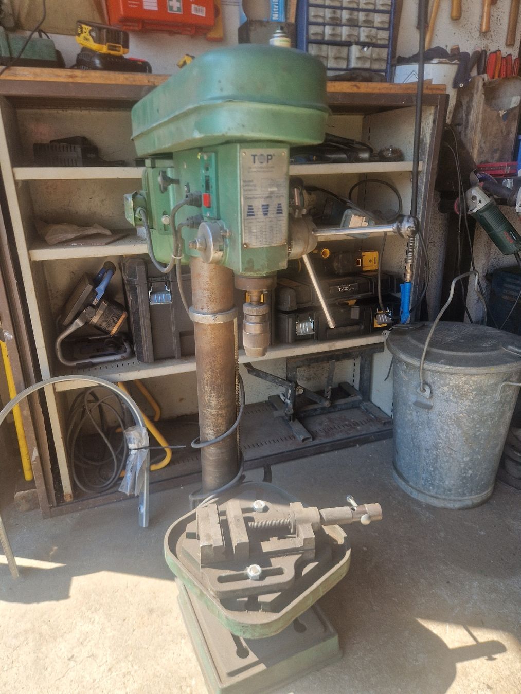 Perceuses: Ständerbohrmaschine – D'occasion à Sumiswald par ForstCounty