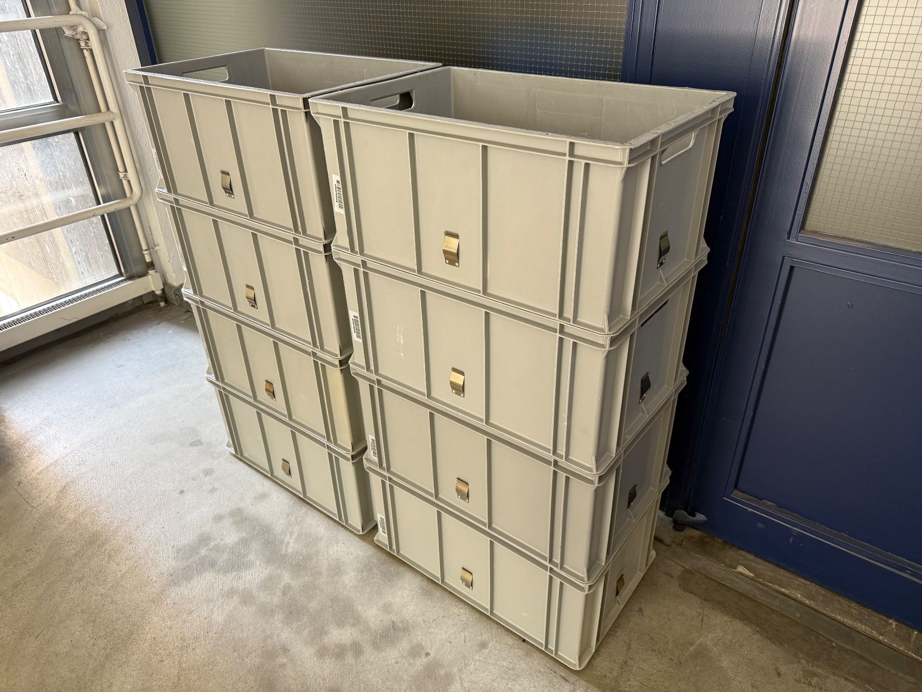 Contenitori & Simili: Aufbewahrungsbox Behälter Kunststoffbox 8 Stk. – Usato da Winterthur venduto da Joe1001 1