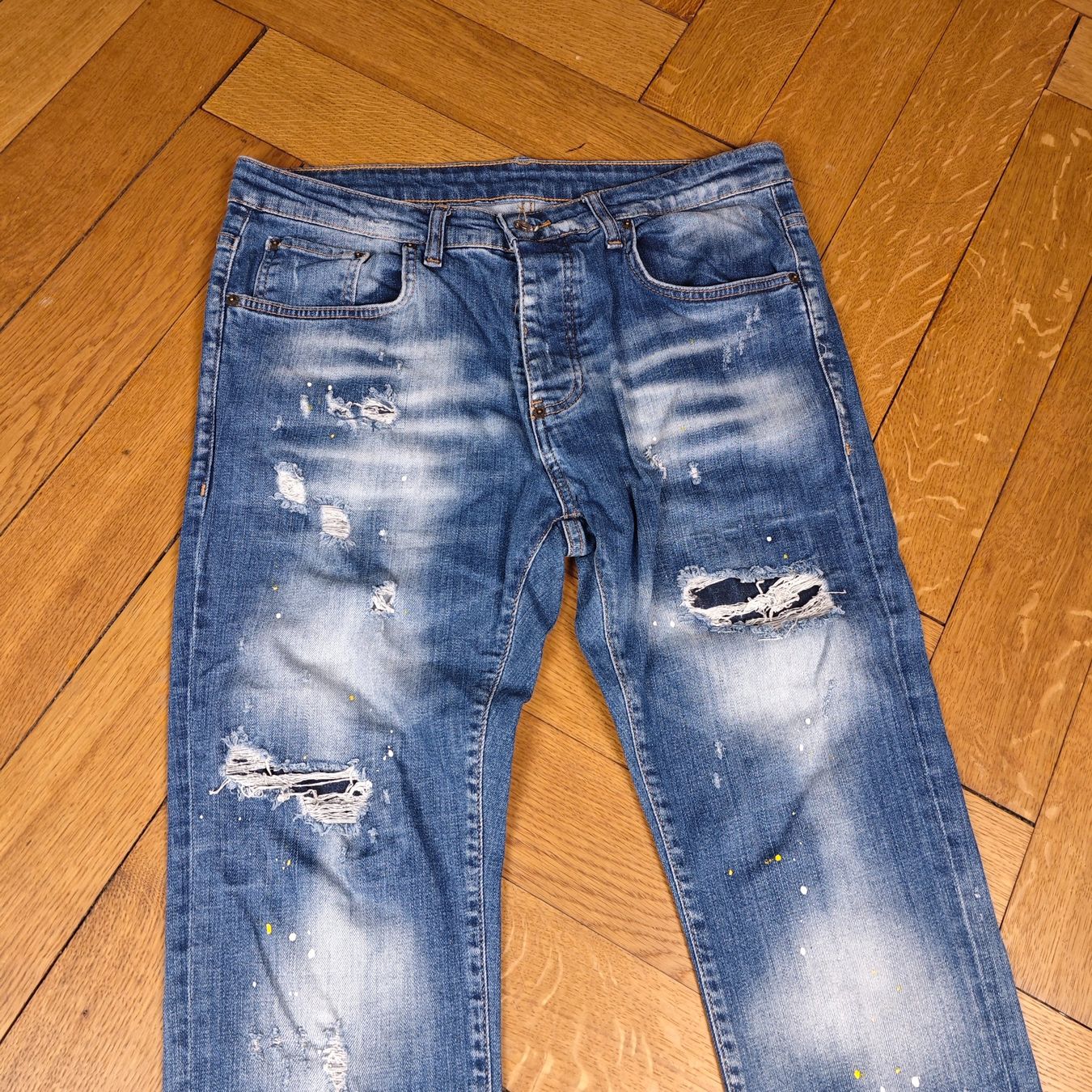 Dsquared2 Jeans: Dsquared2 Distressed Jeans Paint Splatter Gr. 52 – Usato da Schaffhausen venduto da clxud 2