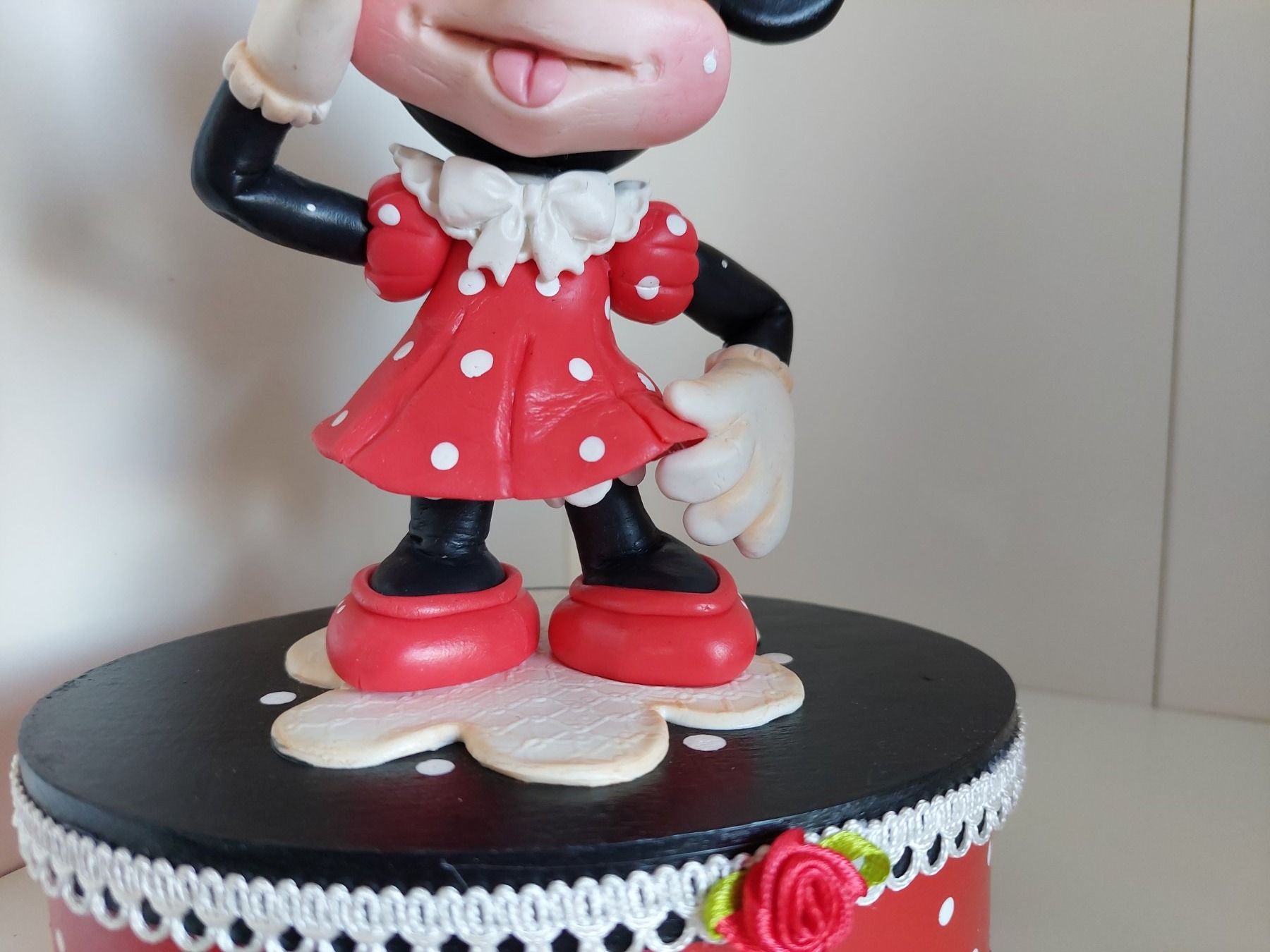 Statuette: Geschenkschachtel Minnie – Nuovo e nell'imballaggio originale da Basel venduto da ideenhaus 2