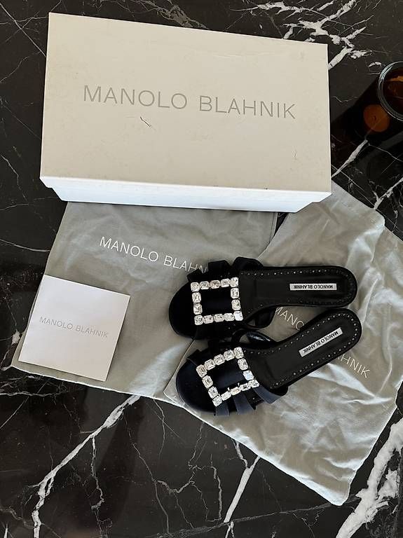 Scarpe da donna: MANOLO BLAHNIK Sandals - 37.5 – Usato da Thalwil venduto da 28rainbow