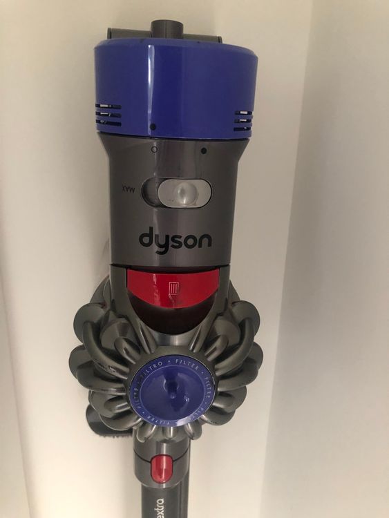 Dyson V7 Animal Extra Akku Staubsauger Kaufen auf Ricardo