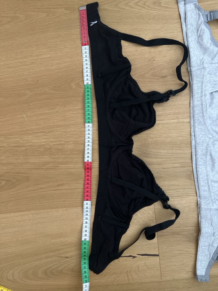 Altra biancheria intima: 3 Still BHs Schwarz und Hellgrau Grösse S guter Zustand – Usato da Recherswil venduto da ch0_y9gb 2