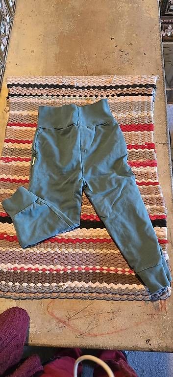 Steiff Pantaloni: Steiff Hose Gr 86 – Usato da Geuensee venduto da Megi45