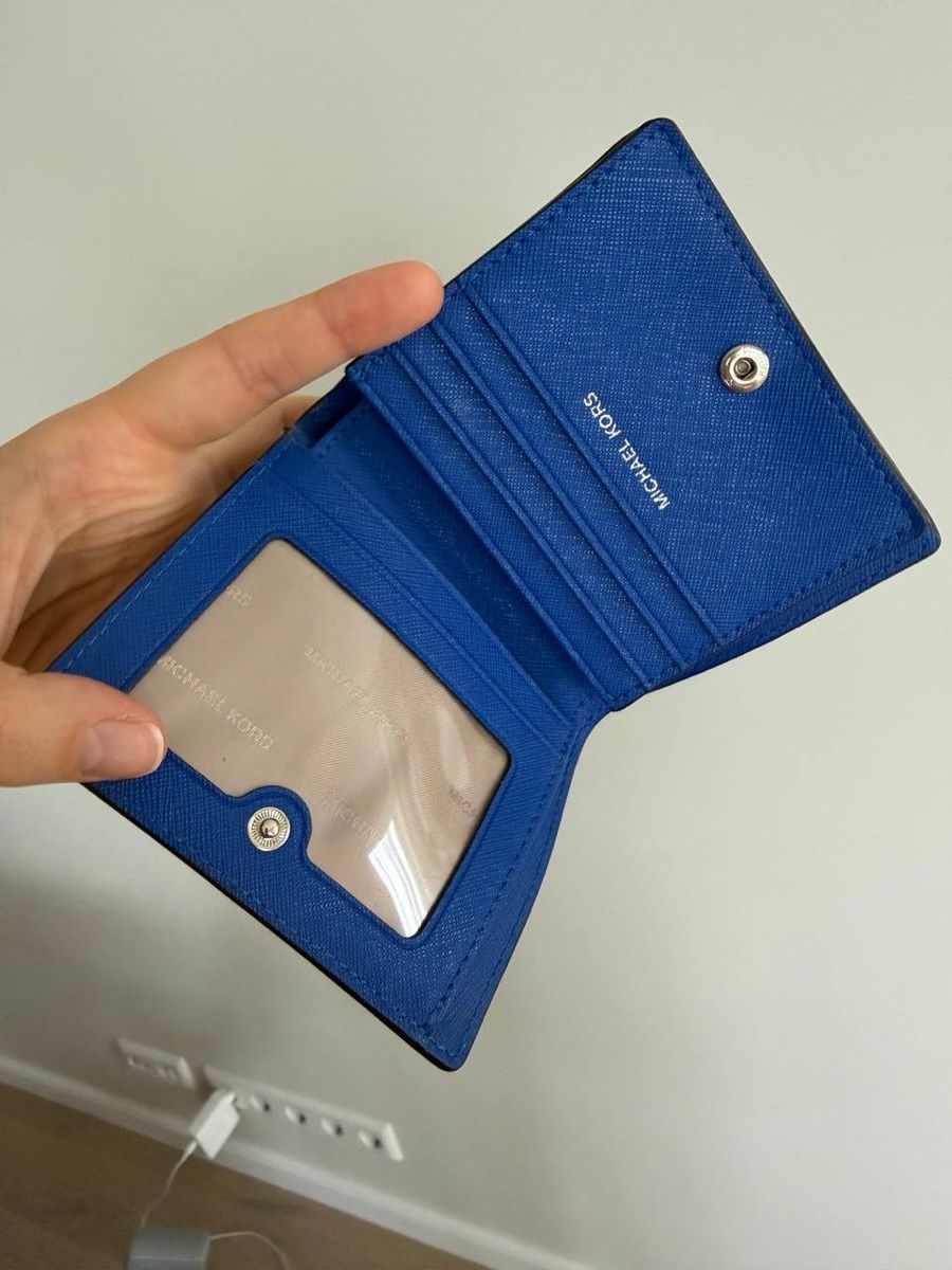 Michael Kors Portamonete: Michael Kors Small Wallet Blue Leather – Usato da Baar venduto da jan_7w8m 2