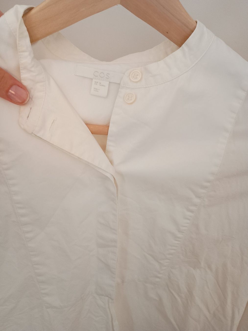 Cos Camicette: Weisse COS Baumwollbluse – Usato da Zürich venduto da Melianea 4