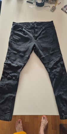 Schwarze Herren Jeans - Skinny Biker Style, Grösse 36