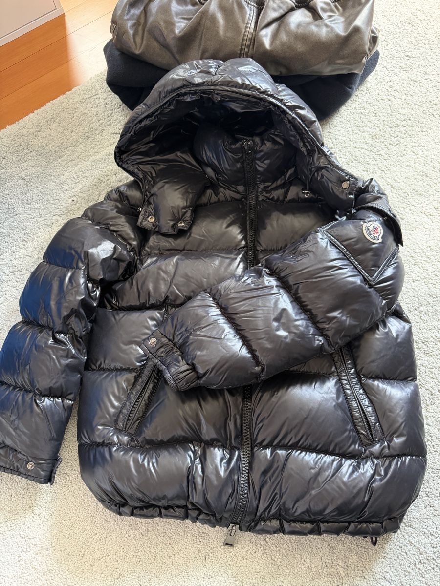 Moncler Jacken: Moncler Jacke – Gebraucht aus Männedorf von sop_my77