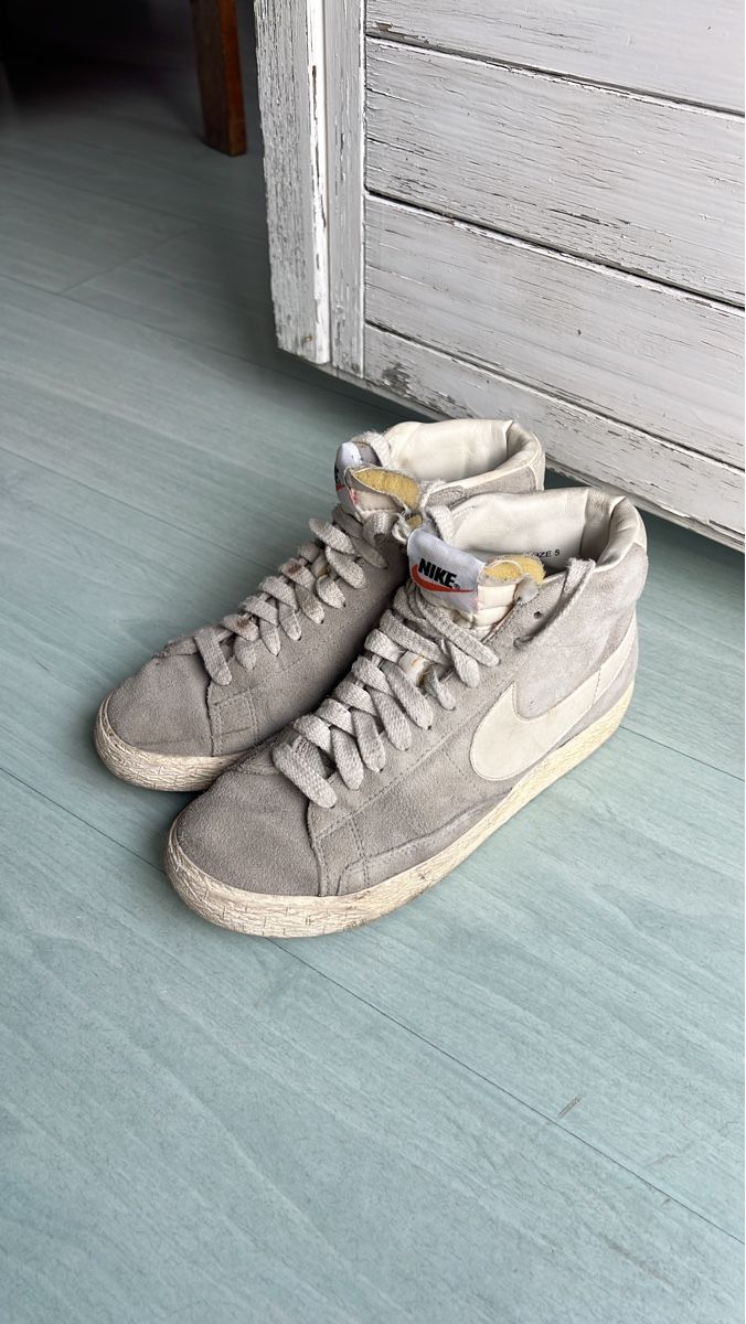 Nike Herrenschuhe: Nike Blazer Mid Grösse 37.5 gebraucht – Gebraucht aus Port von sop_l6zh
