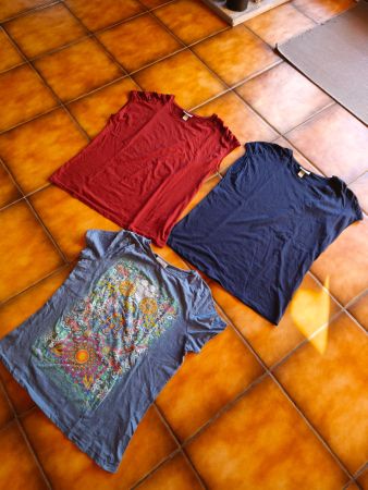 3 T-Shirt im Set Gr. 40/42