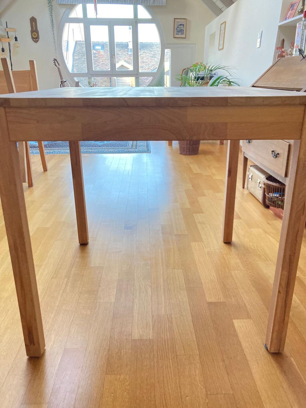 Tavoli: Table en hêtre massif style scandinave – Usato da Aubonne venduto da J.Dettwiler 2