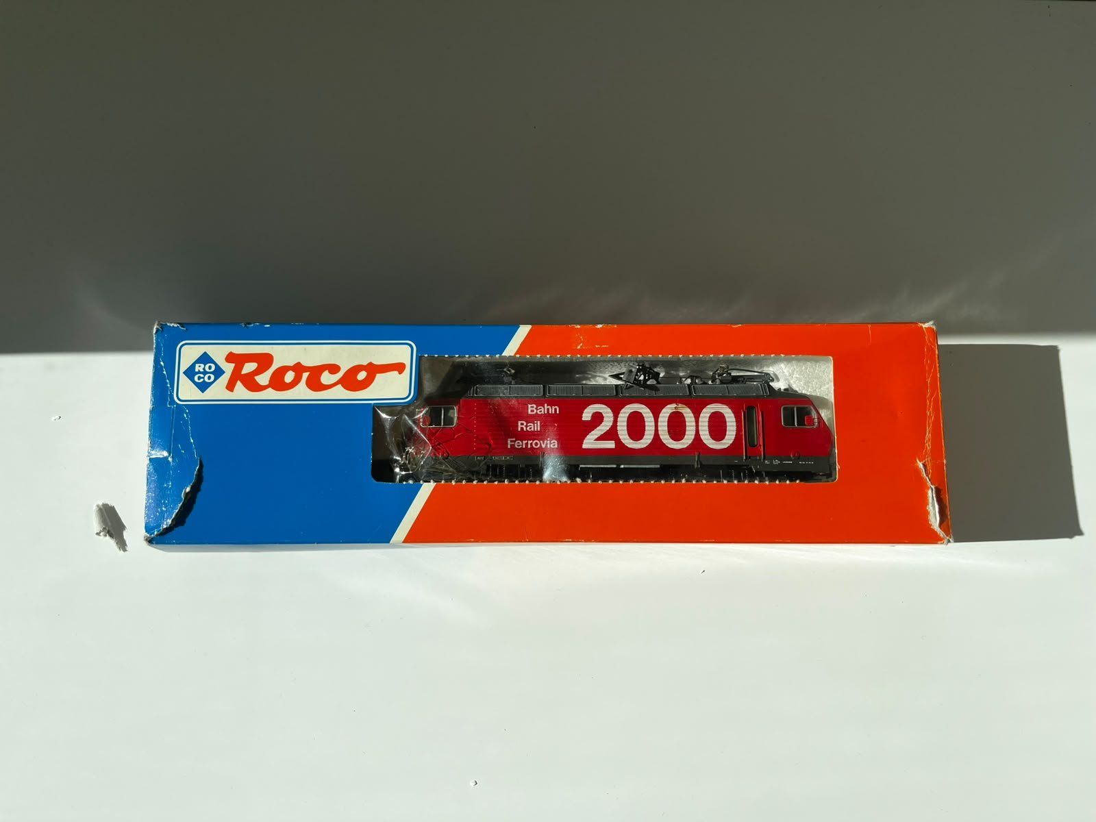 Roco Modelleisenbahnen: Roco Antriebs Zug 43512 - Bahn 2000 – Gebraucht aus Baden von Muschti
