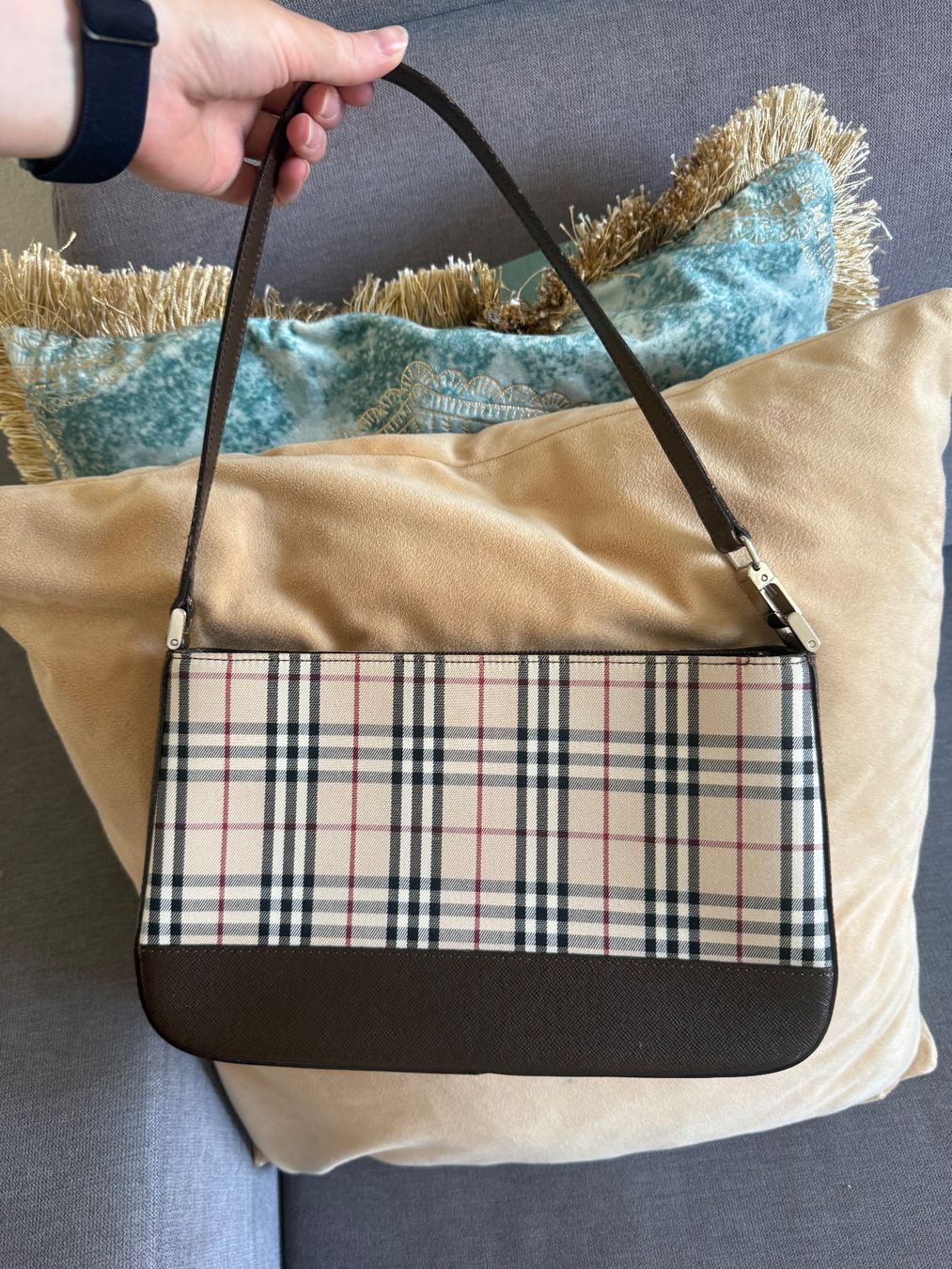 Burberry Taschen für Damen: Sac à main burbbery – Gebraucht aus Payerne von kni_w6xk 2