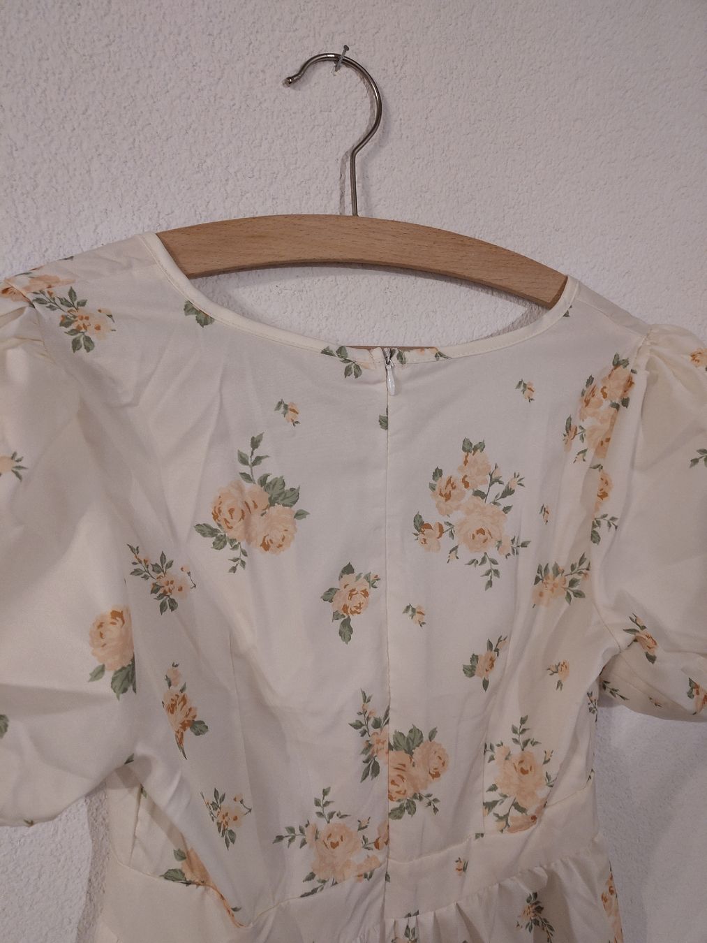 Vestiti: Vintage Blumenkleid, Grösse S – Usato da Lenzburg venduto da veloev 4