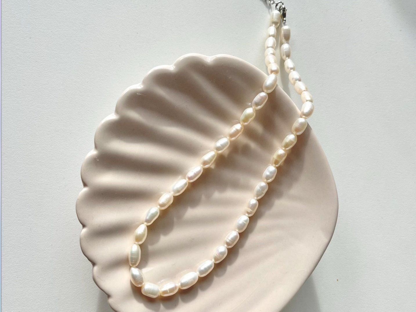 Perle (finte): Klassische reisform echte Perlenkette – Nuovo e nell'imballaggio originale da Romanshorn venduto da JK_Jewelry