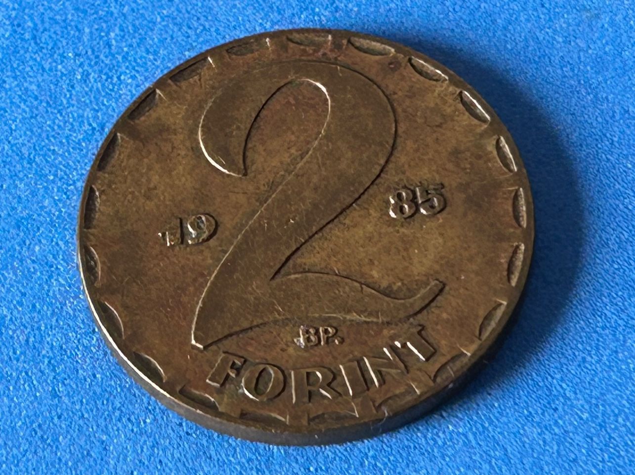 Tutti le monete: Hungary - 2 Forint 1985 – Usato da Corcelles NE venduto da AJKader