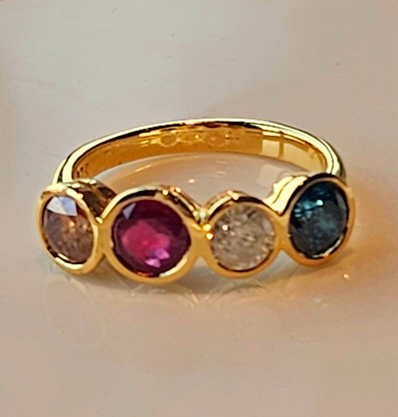 Anelli: Goldring Diamanten – Nuovo e nell'imballaggio originale da Zürich venduto da adriben 2