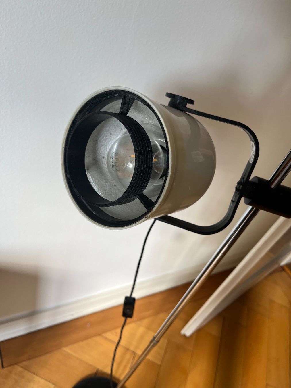 Lampade: Vintage Spotlampe Stehlampe – Usato da Zürich venduto da Dimitreezer 4