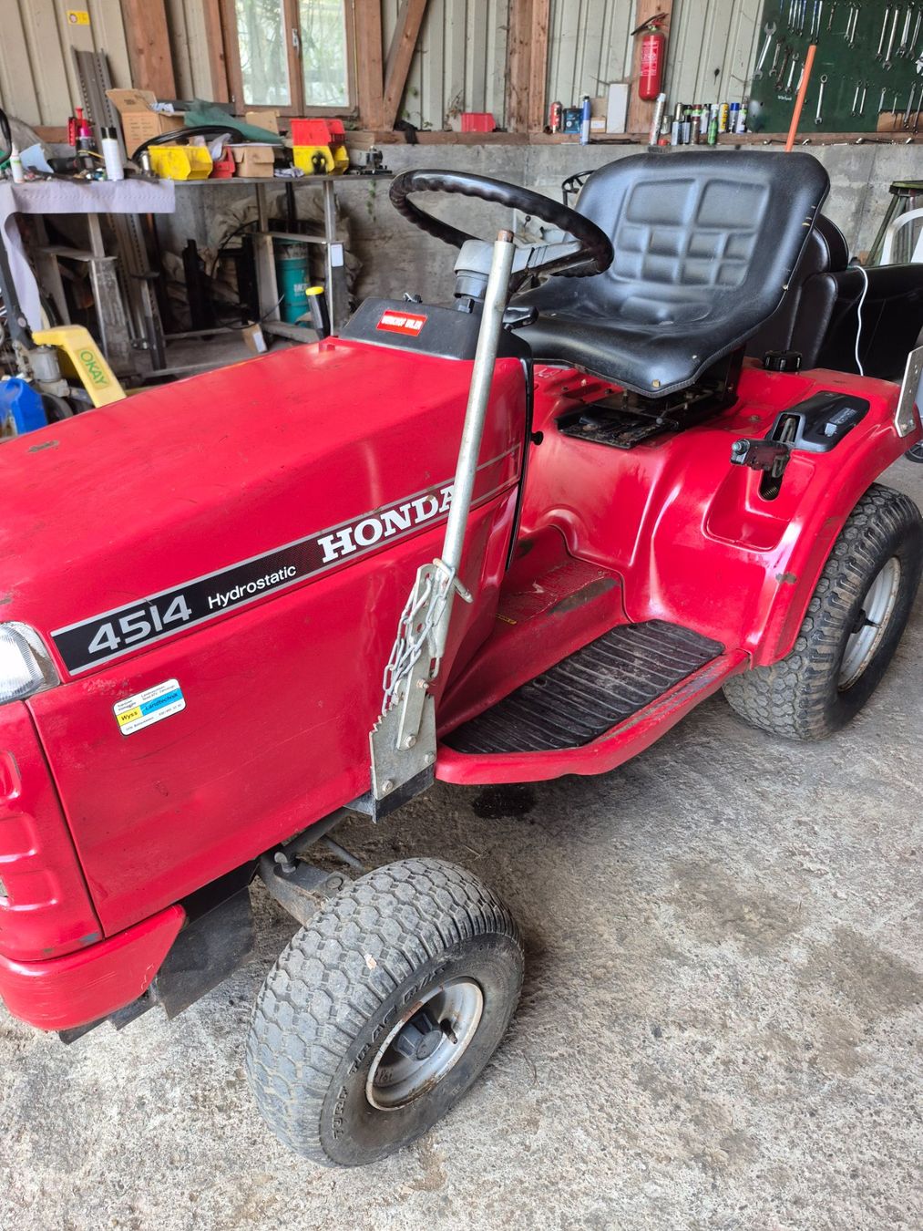 Honda Trattori: Honda H4514 mit Schneepflug – Usato da Zofingen venduto da Lerchbau99