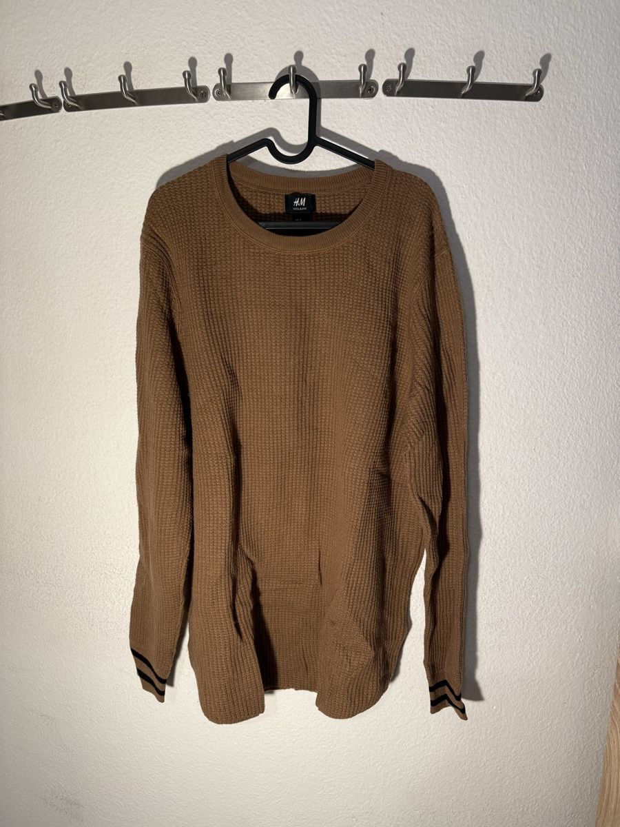 H&M Pulls & Sweat-shirts: Pullover oversized  – D'occasion à Zürich par joe_9lm9