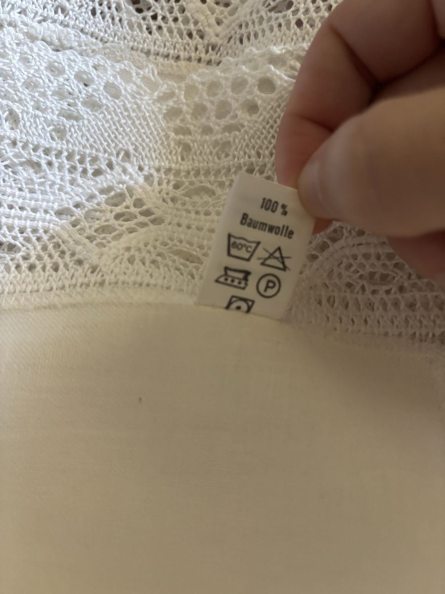 Altra biancheria da tavola: quadratische Tischdecke mit Spitze 75x75 cm – Usato da Zürich venduto da Esterhol 2