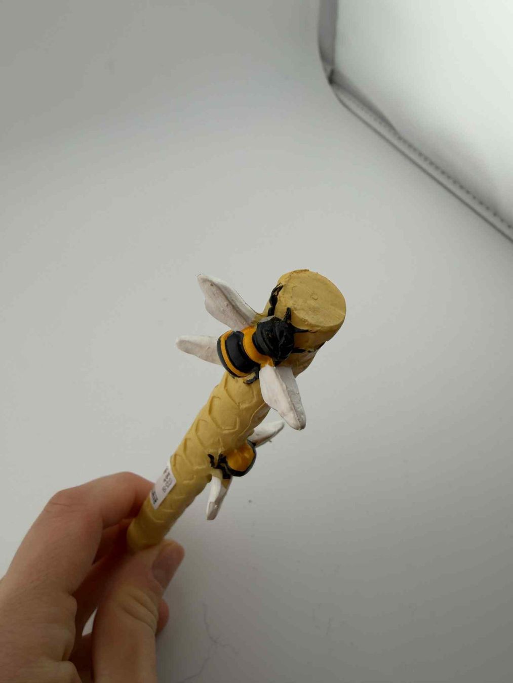 Spielzeuge: mit Bienendesign - Handgeschnitzt! ✅ – Neu und originalverpackt aus Riehen von edu_92w7 2
