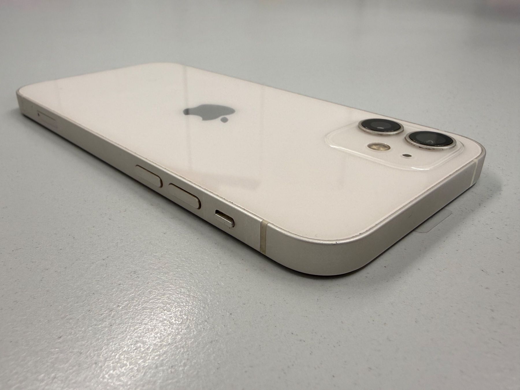 Apple Handys / Smartphones: iPhone 12 128GB (Refurbished) – Gebraucht aus Zug von ElPhone 3