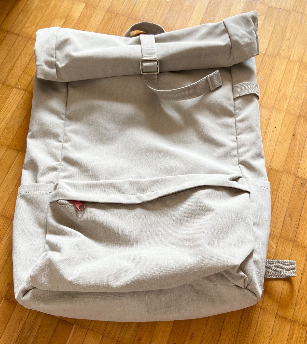 Rucksäcke: Rucksack - Roll-Top - Top-Zustand – Gebraucht aus Luzern von Lycka