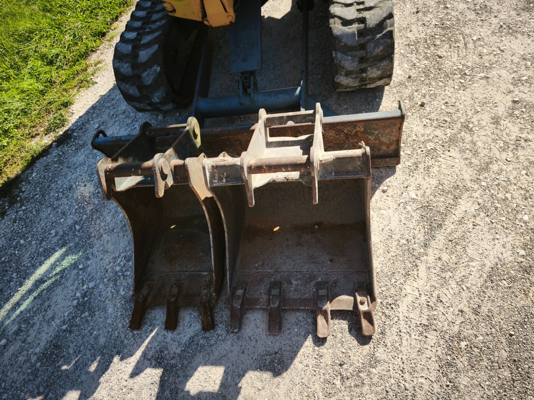 Komatsu Escavatori: Komatsu PC 26 – Usato da Oberhofen AG venduto da Sonneromo 8