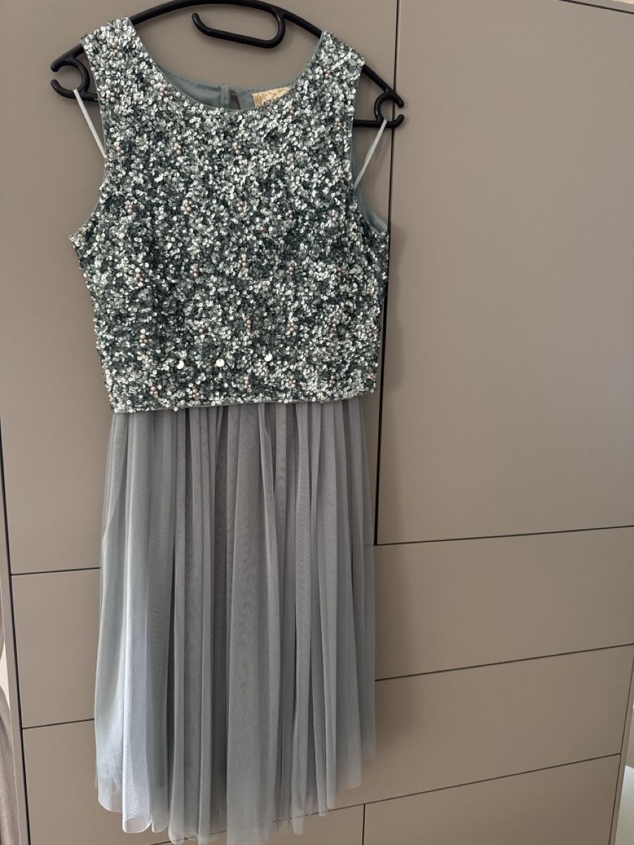Robes: Zweiteiliges Festkleid S – Neuf (Voir description) à Nürensdorf par Hlen