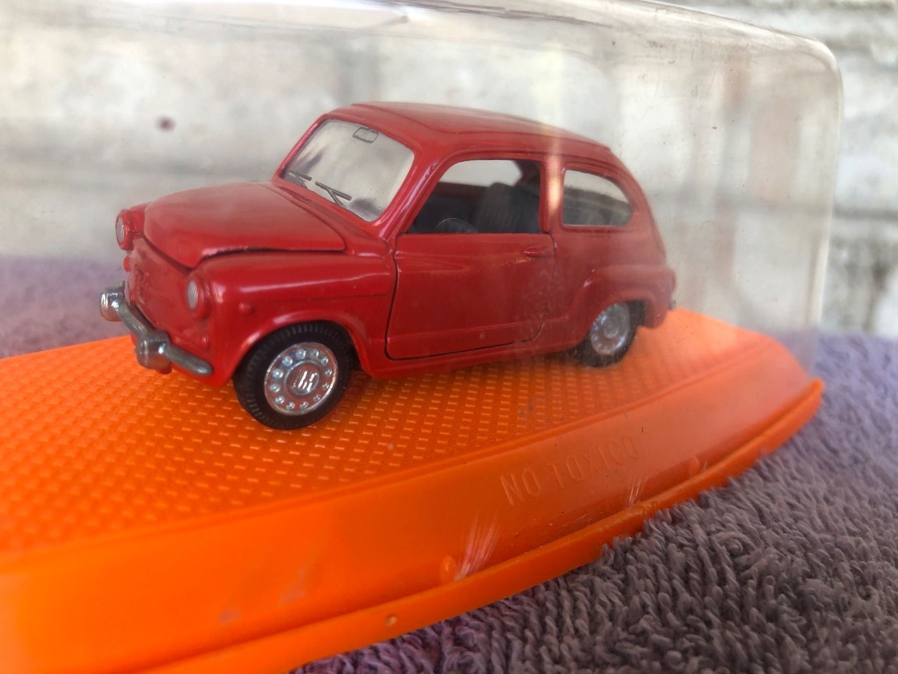 Fiat Modellini d'auto: Fiat 600 – Usato da Reinach AG venduto da rares75