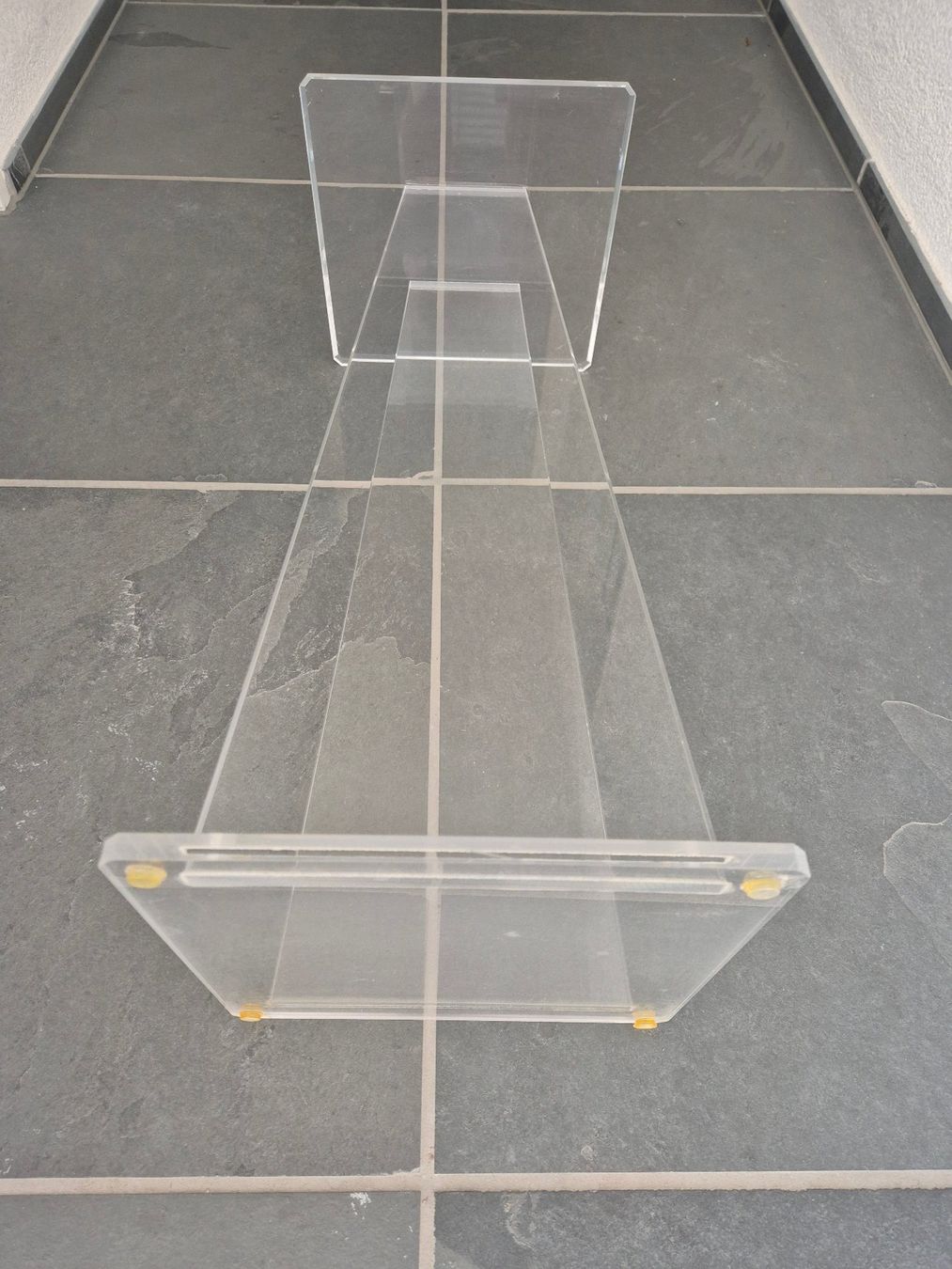 Altro in Decorazioni & Accessori: Acryl Beistelltisch – Usato da Unterkulm venduto da Pato1b 3